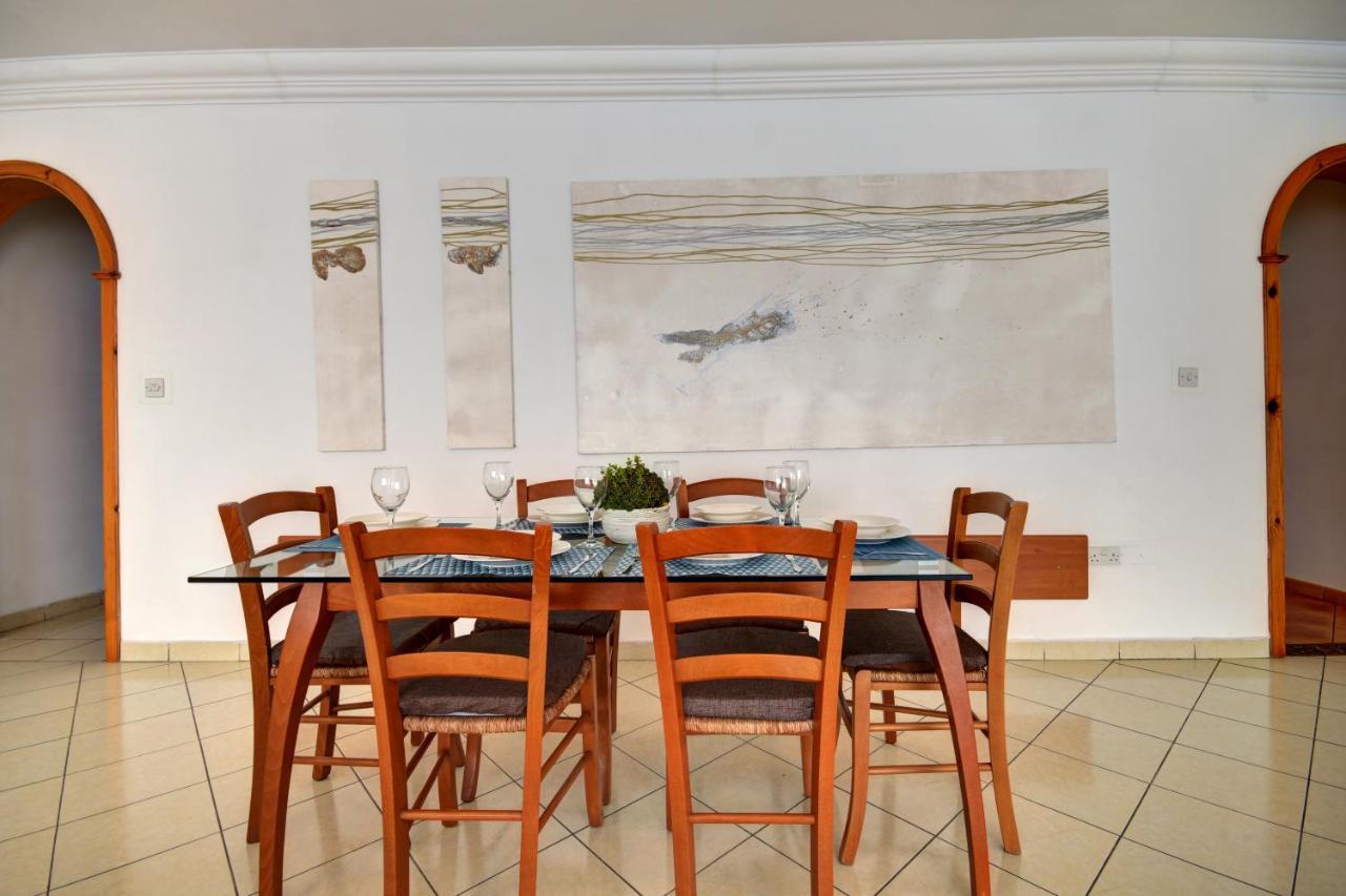 Morina Court - St Julians Seaside Bliss Apartments And Penthouse By Shortletsmalta سانت جوليان المظهر الخارجي الصورة