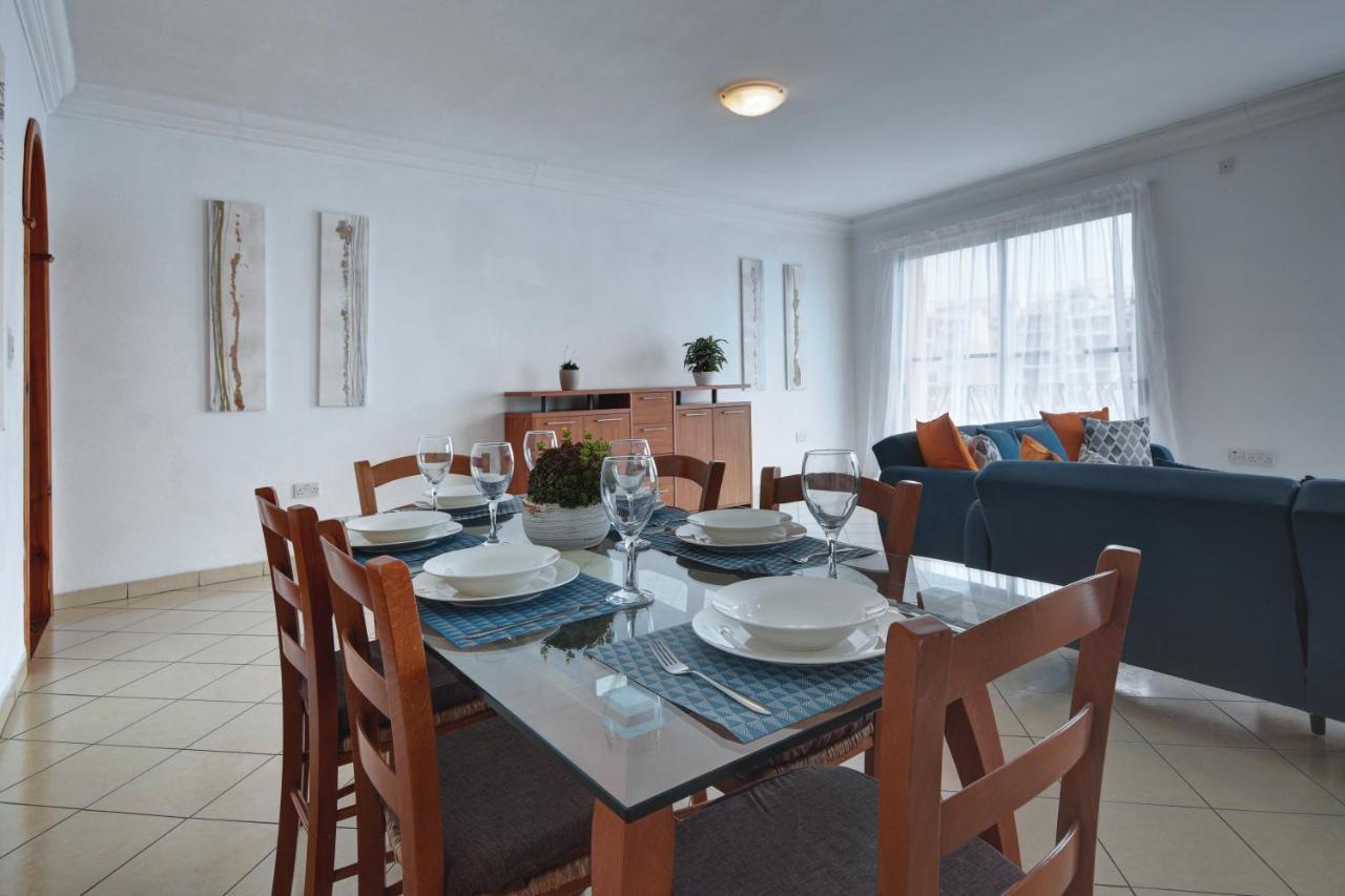 Morina Court - St Julians Seaside Bliss Apartments And Penthouse By Shortletsmalta سانت جوليان المظهر الخارجي الصورة
